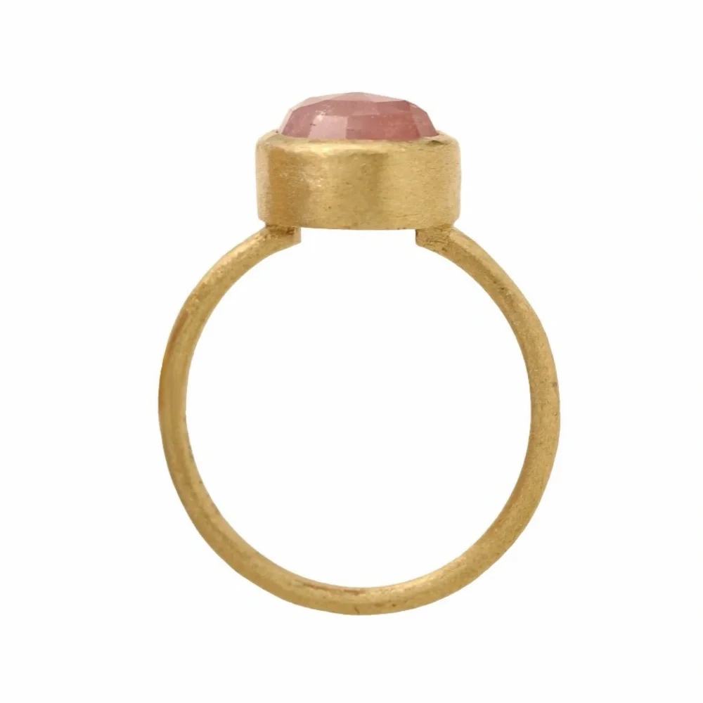 18k Gold Pink Sapphire Ring - Picture 3 of 8
